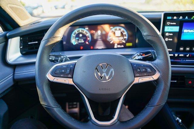 new 2025 Volkswagen Tiguan car, priced at $38,115