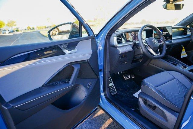 new 2025 Volkswagen Tiguan car, priced at $38,115