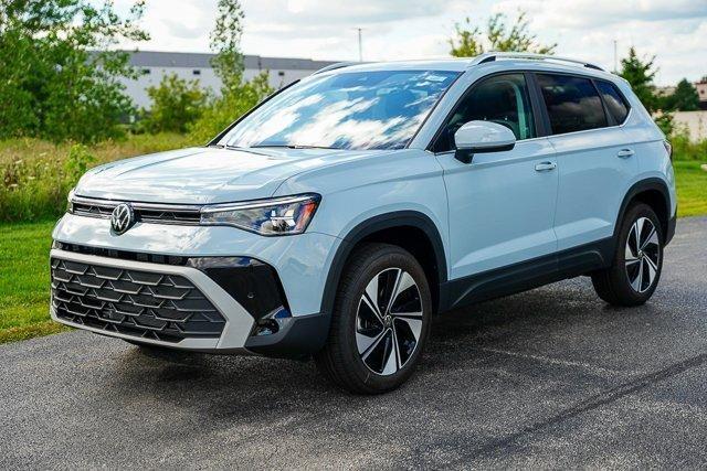 new 2025 Volkswagen Taos car, priced at $32,400