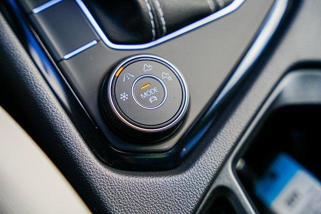 new 2025 Volkswagen Taos car, priced at $32,400