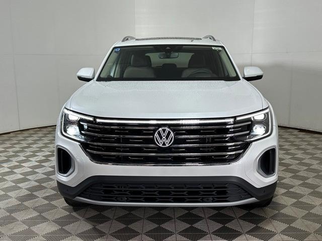 new 2025 Volkswagen Atlas car, priced at $46,509