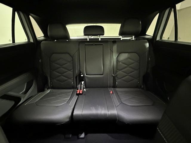 new 2025 Volkswagen Atlas Cross Sport car, priced at $42,302