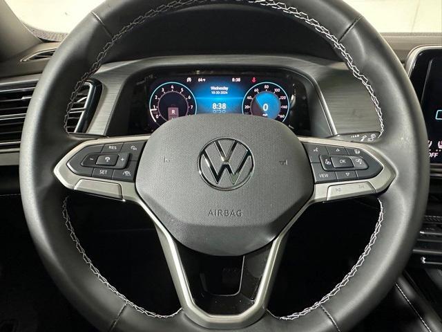 new 2025 Volkswagen Atlas Cross Sport car, priced at $45,552