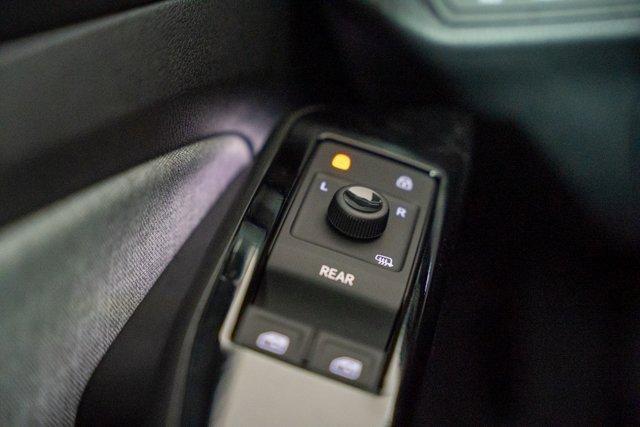 new 2025 Volkswagen ID.4 car, priced at $43,978
