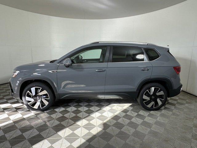 new 2024 Volkswagen Taos car, priced at $35,111