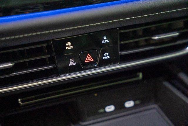 new 2025 Volkswagen Atlas car, priced at $51,682