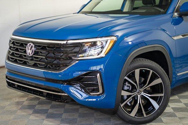 new 2025 Volkswagen Atlas car, priced at $51,682