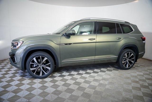 new 2025 Volkswagen Atlas car, priced at $54,261