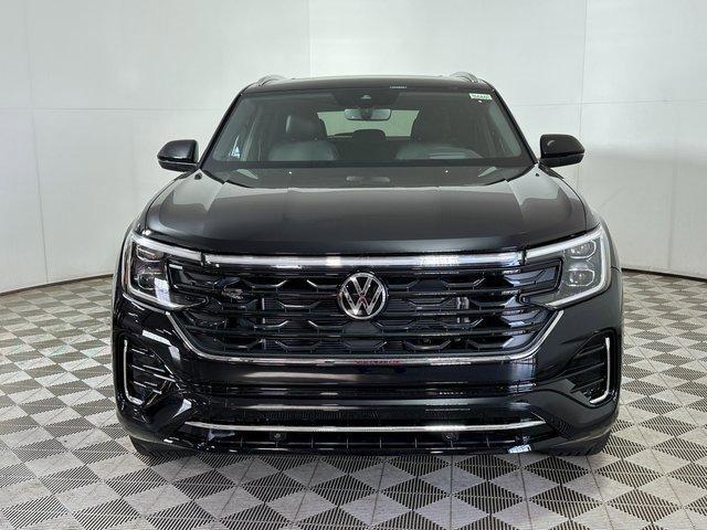 new 2024 Volkswagen Atlas Cross Sport car, priced at $46,832