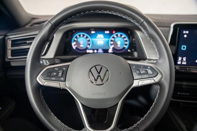 new 2025 Volkswagen Atlas Cross Sport car, priced at $44,103