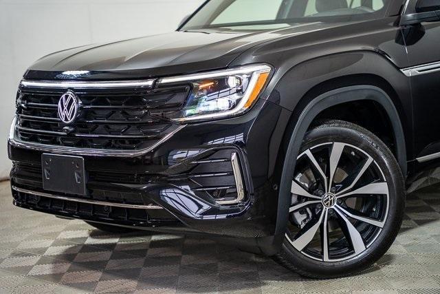 new 2025 Volkswagen Atlas Cross Sport car, priced at $52,012