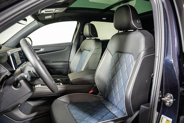 new 2025 Volkswagen Atlas Cross Sport car, priced at $52,012