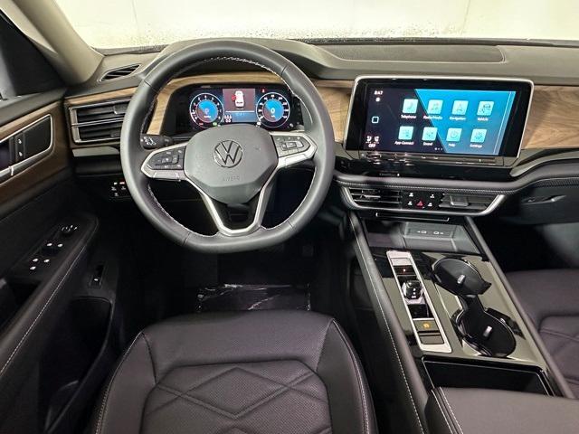 new 2024 Volkswagen Atlas car, priced at $39,765