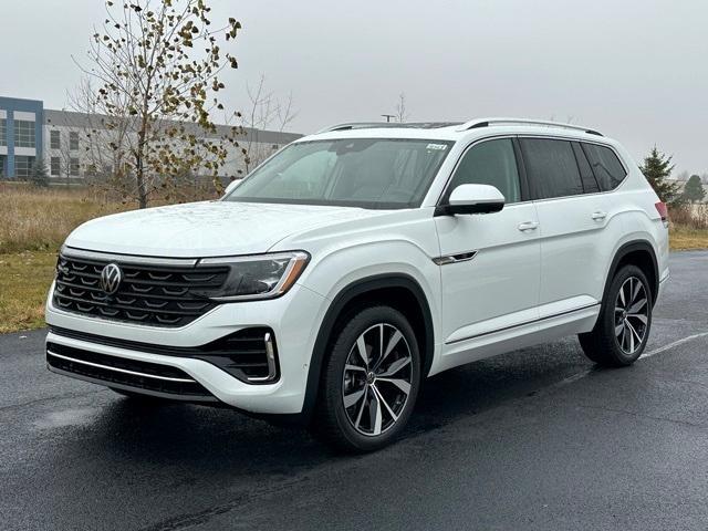 new 2026 Volkswagen Atlas car, priced at $54,118