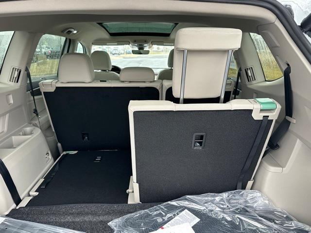 new 2026 Volkswagen Atlas car, priced at $54,118