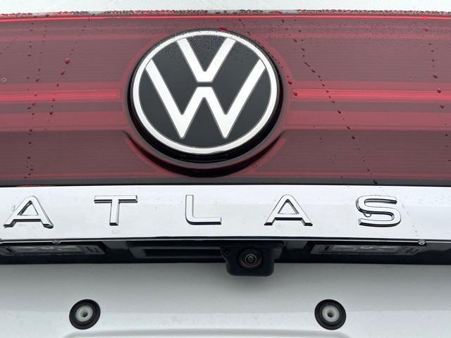 new 2026 Volkswagen Atlas car, priced at $54,118