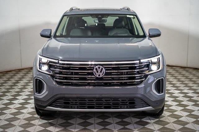 new 2025 Volkswagen Atlas car, priced at $49,297