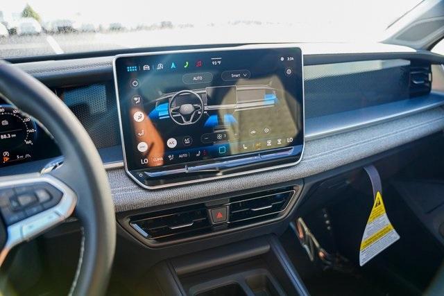 new 2025 Volkswagen Tiguan car, priced at $31,203