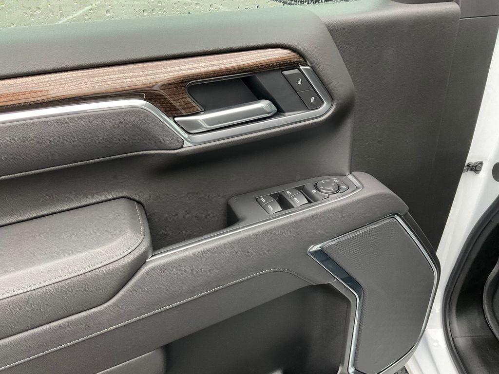 new 2025 Chevrolet Silverado 1500 car, priced at $55,850