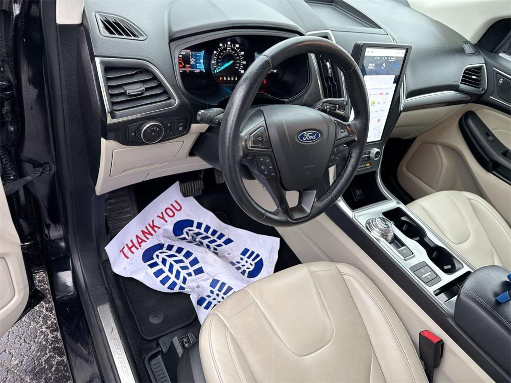 used 2022 Ford Edge car, priced at $20,036