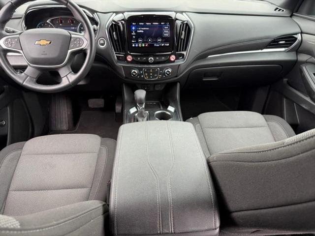 used 2023 Chevrolet Traverse car, priced at $33,662