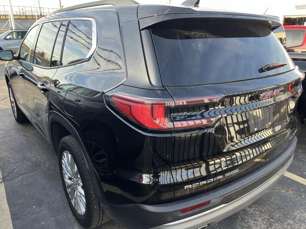 used 2024 GMC Acadia car, priced at $40,931