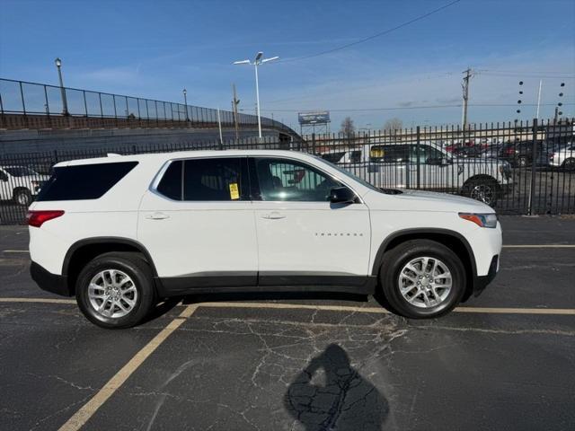 used 2020 Chevrolet Traverse car, priced at $23,492