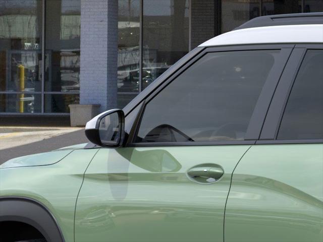 new 2025 Chevrolet TrailBlazer car, priced at $30,830