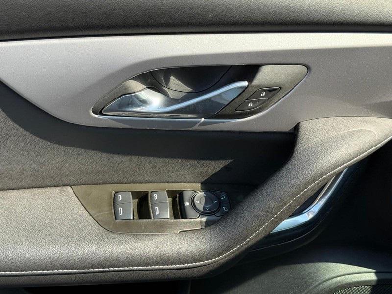 used 2025 Chevrolet Blazer car, priced at $31,151