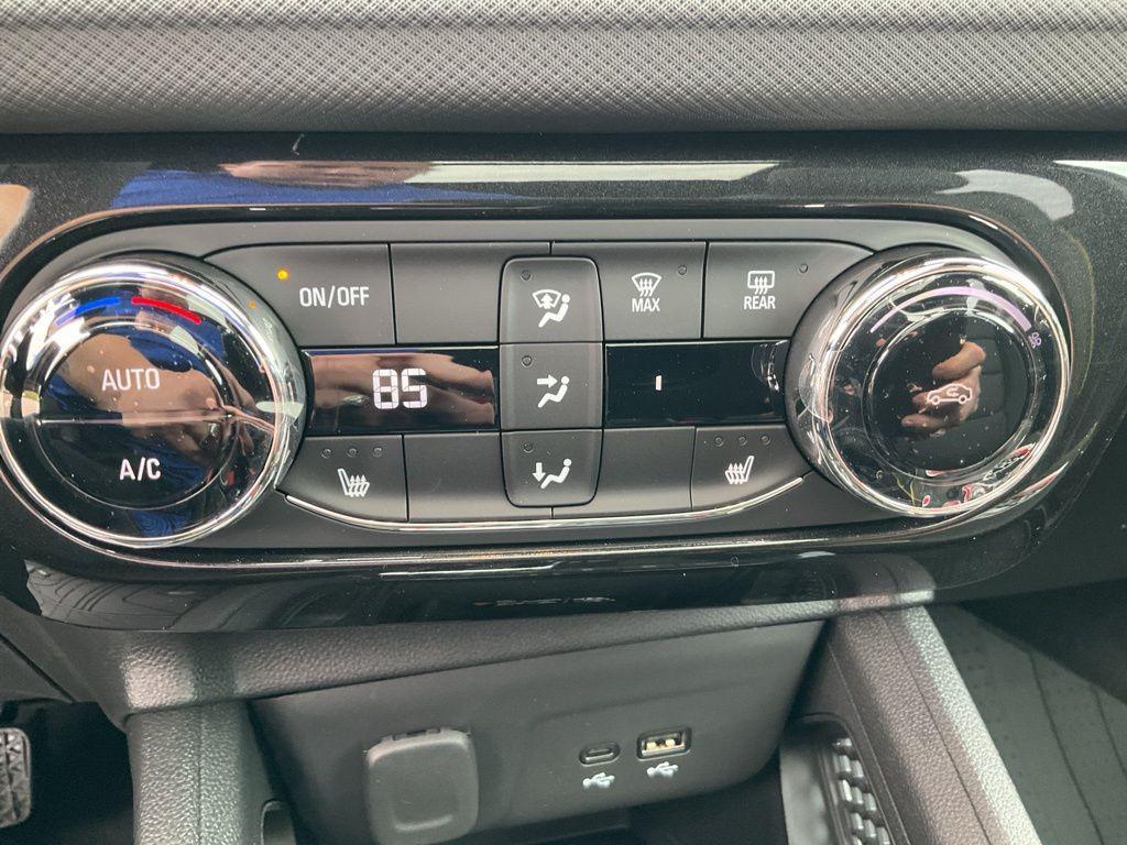 new 2026 Chevrolet TrailBlazer car, priced at $33,265