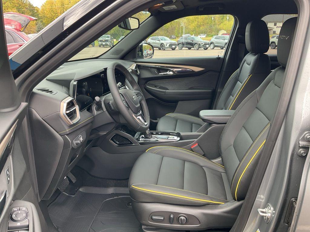 new 2026 Chevrolet TrailBlazer car, priced at $33,265