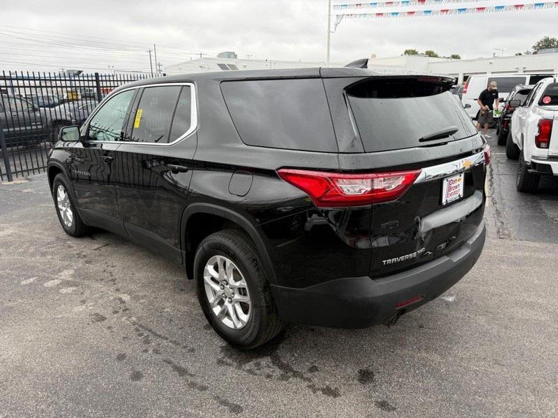used 2021 Chevrolet Traverse car, priced at $17,500