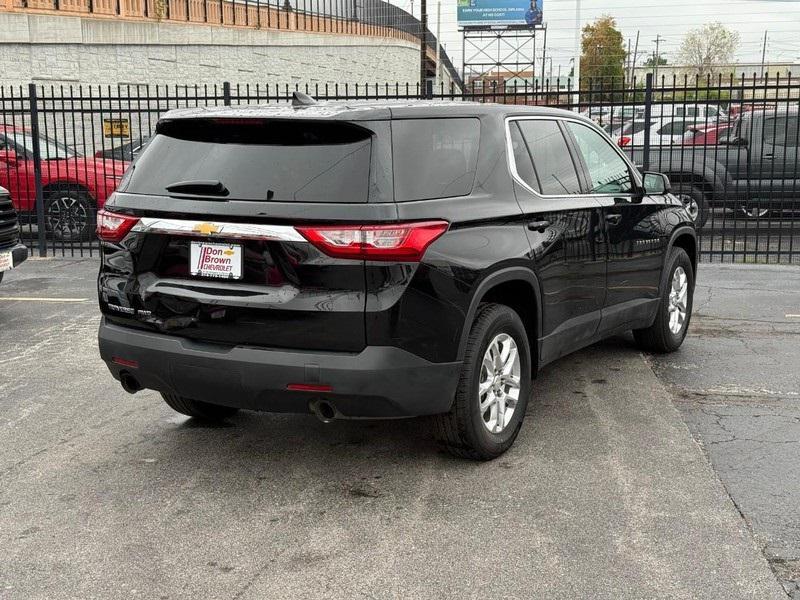 used 2021 Chevrolet Traverse car, priced at $17,500