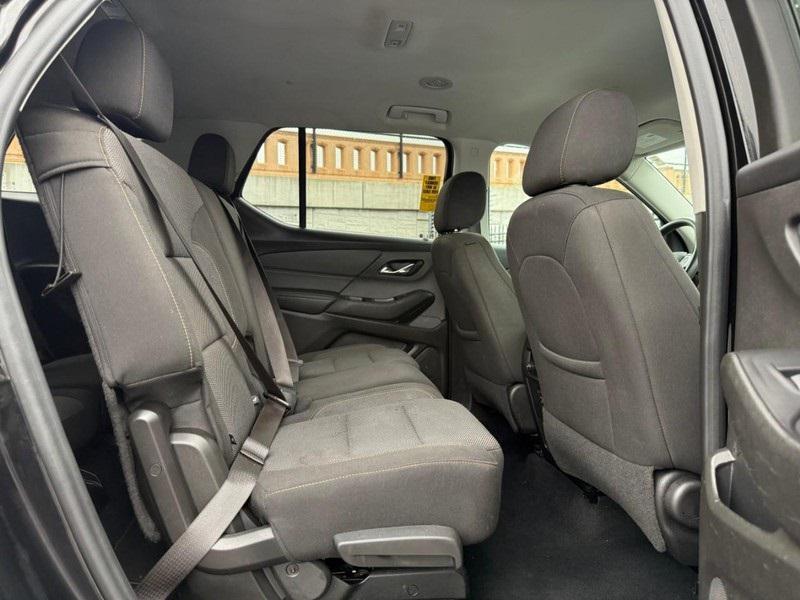 used 2021 Chevrolet Traverse car, priced at $17,500