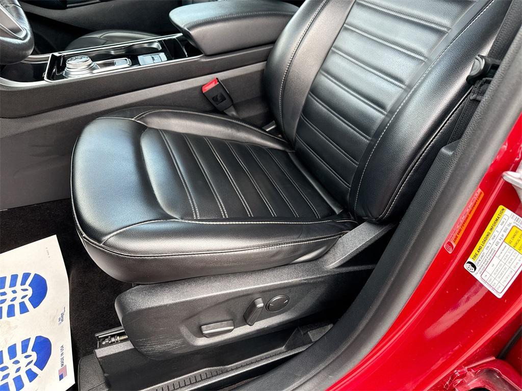 used 2020 Ford Edge car, priced at $17,000