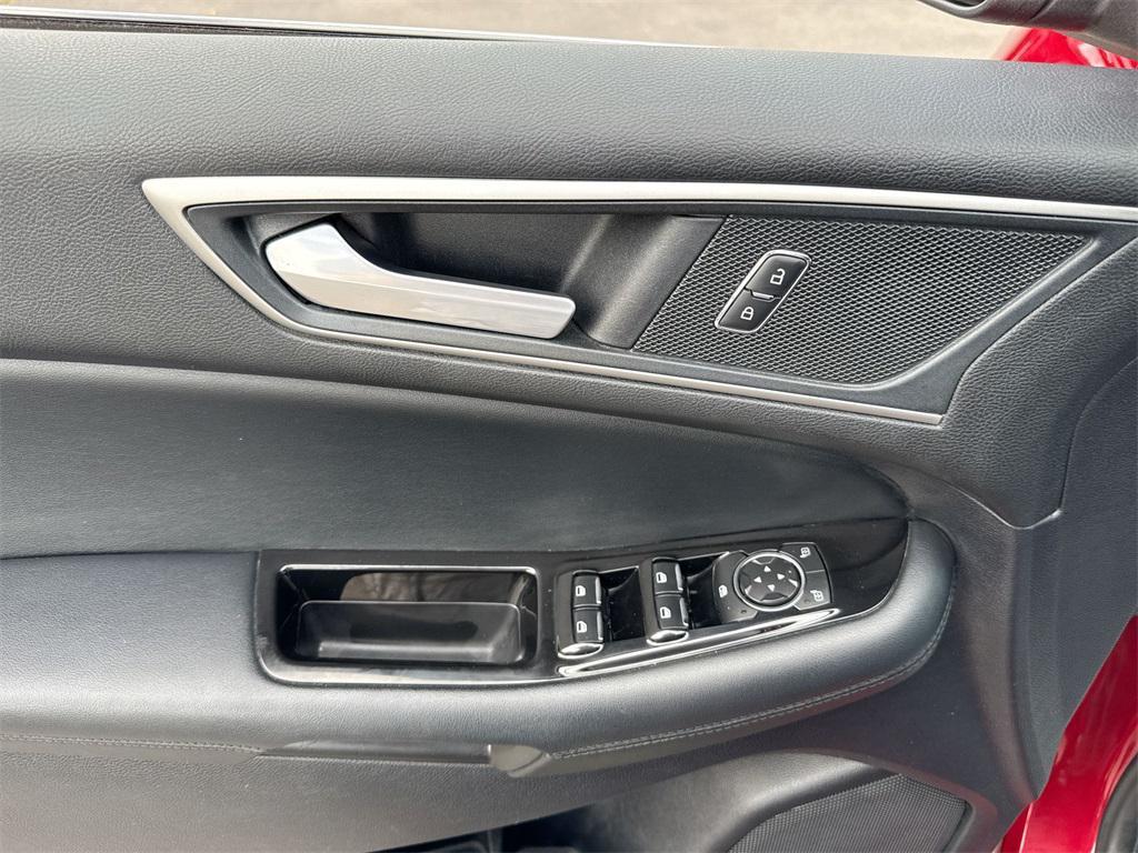 used 2020 Ford Edge car, priced at $17,000
