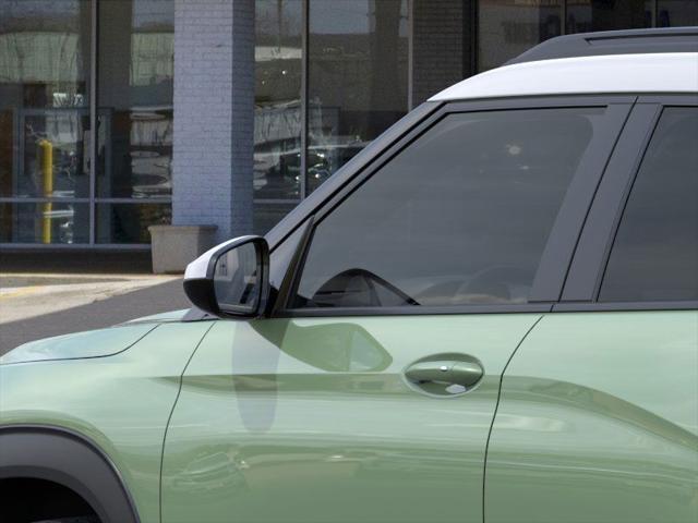 new 2025 Chevrolet TrailBlazer car, priced at $32,875