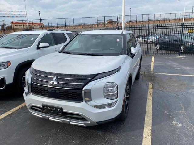 used 2023 Mitsubishi Outlander car, priced at $25,000