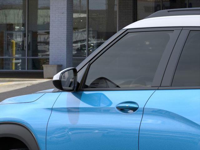 new 2025 Chevrolet TrailBlazer car, priced at $30,230