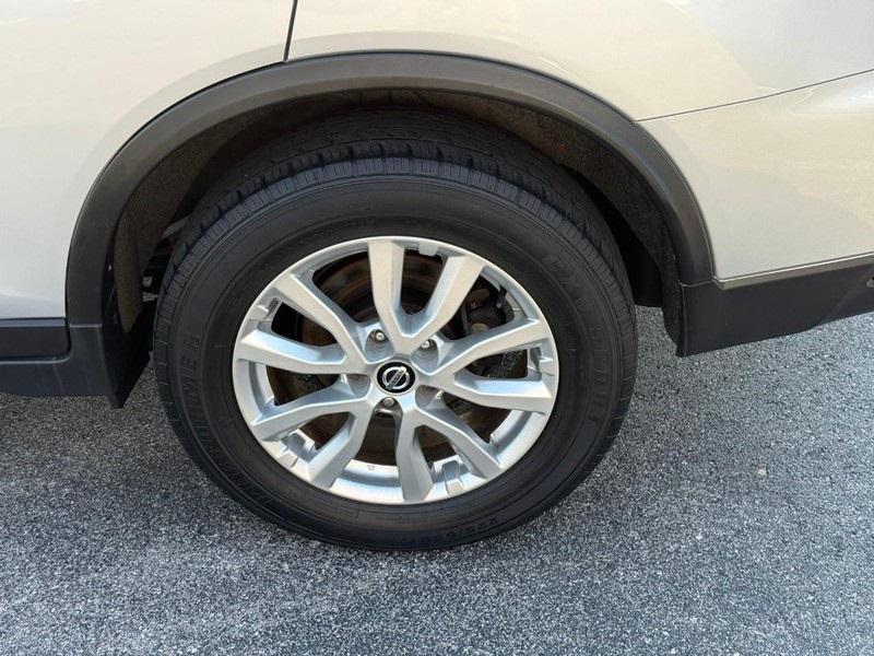used 2020 Nissan Rogue car, priced at $17,000