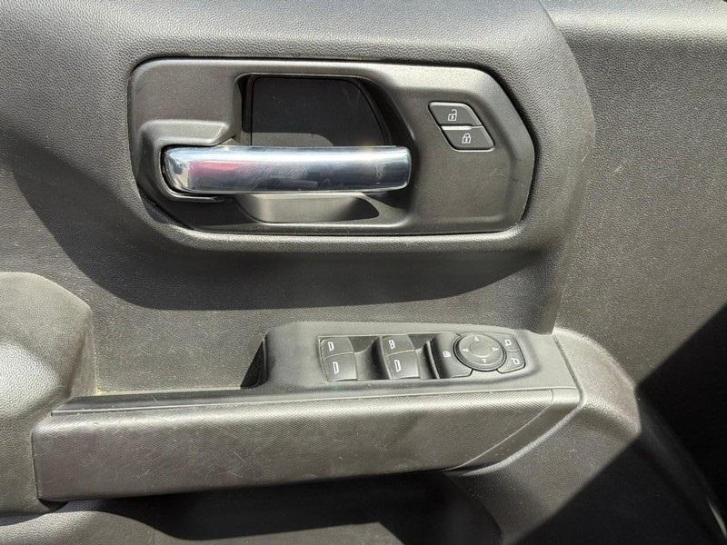 used 2021 Chevrolet Silverado 1500 car, priced at $30,200