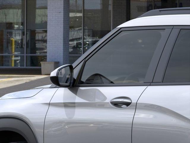 new 2025 Chevrolet TrailBlazer car, priced at $27,335