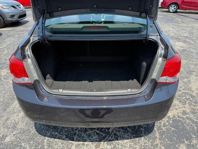 used 2015 Chevrolet Cruze car, priced at $12,000