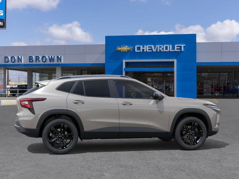 new 2026 Chevrolet Trax car, priced at $27,049