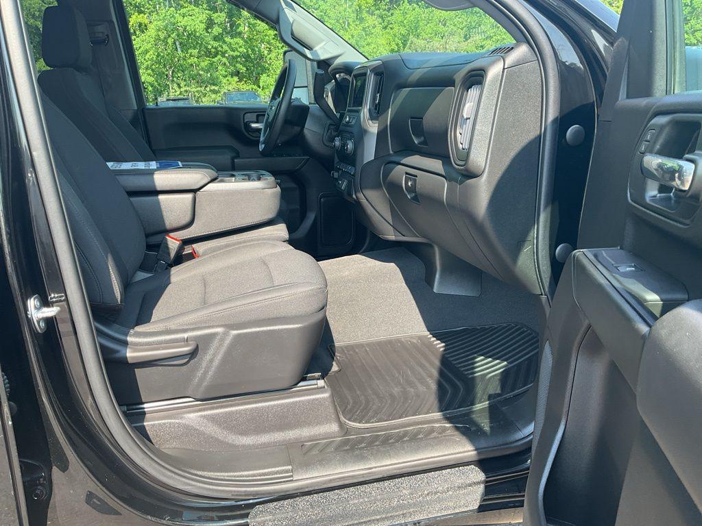 used 2024 Chevrolet Silverado 2500 car, priced at $51,299