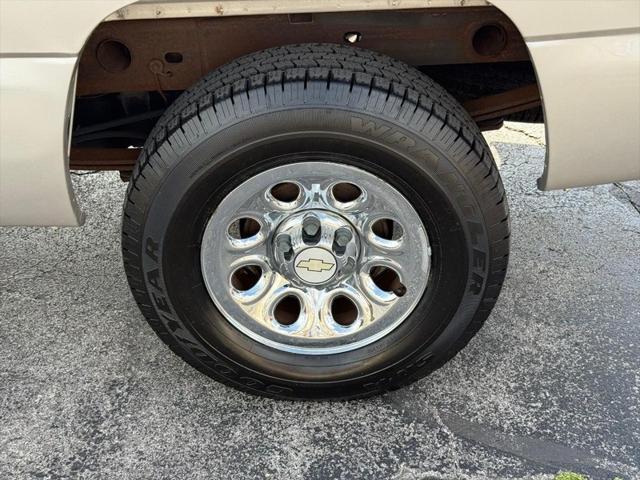used 2005 Chevrolet Silverado 1500 car, priced at $13,500