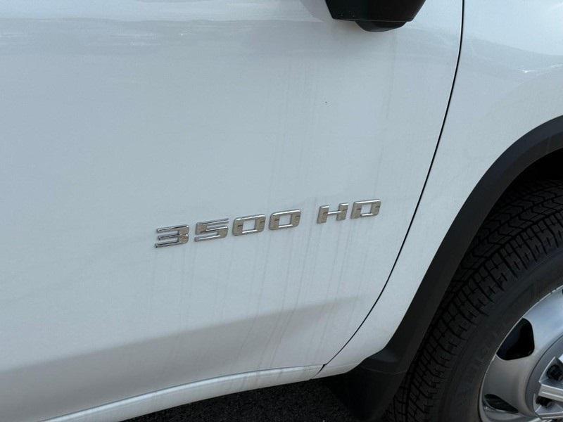 new 2024 Chevrolet Silverado 3500 car, priced at $58,087