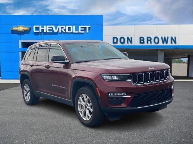 used 2023 Jeep Grand Cherokee car, priced at $31,794