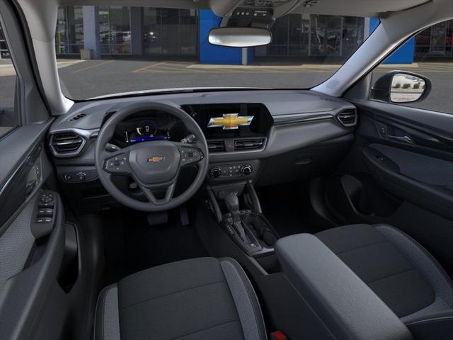 new 2025 Chevrolet TrailBlazer car, priced at $27,535