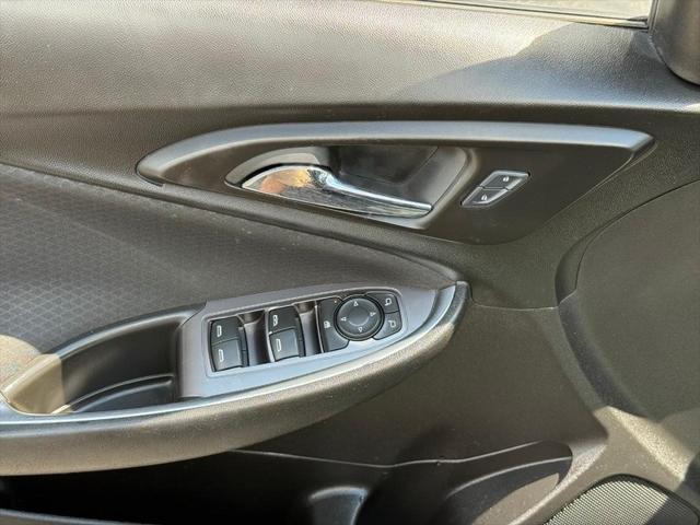 used 2017 Chevrolet Malibu car, priced at $15,088
